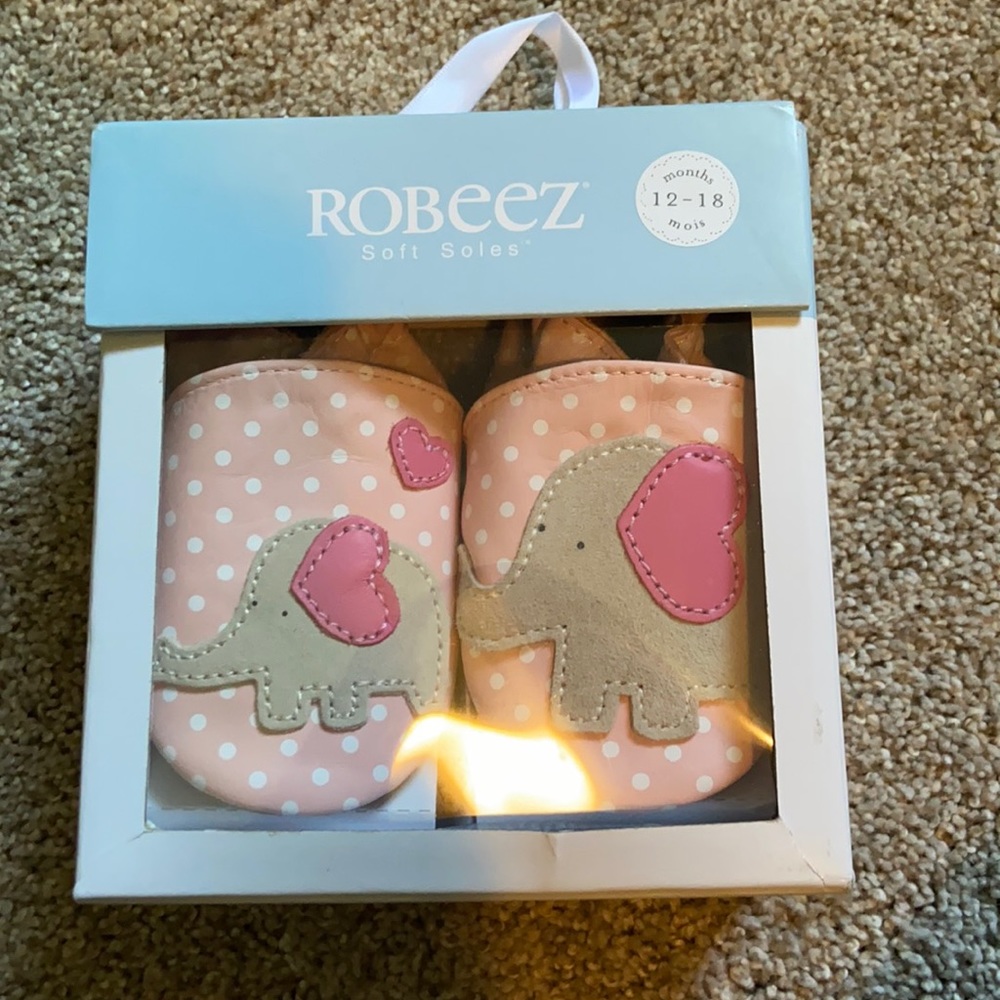 Robeez Little Peanut shoes